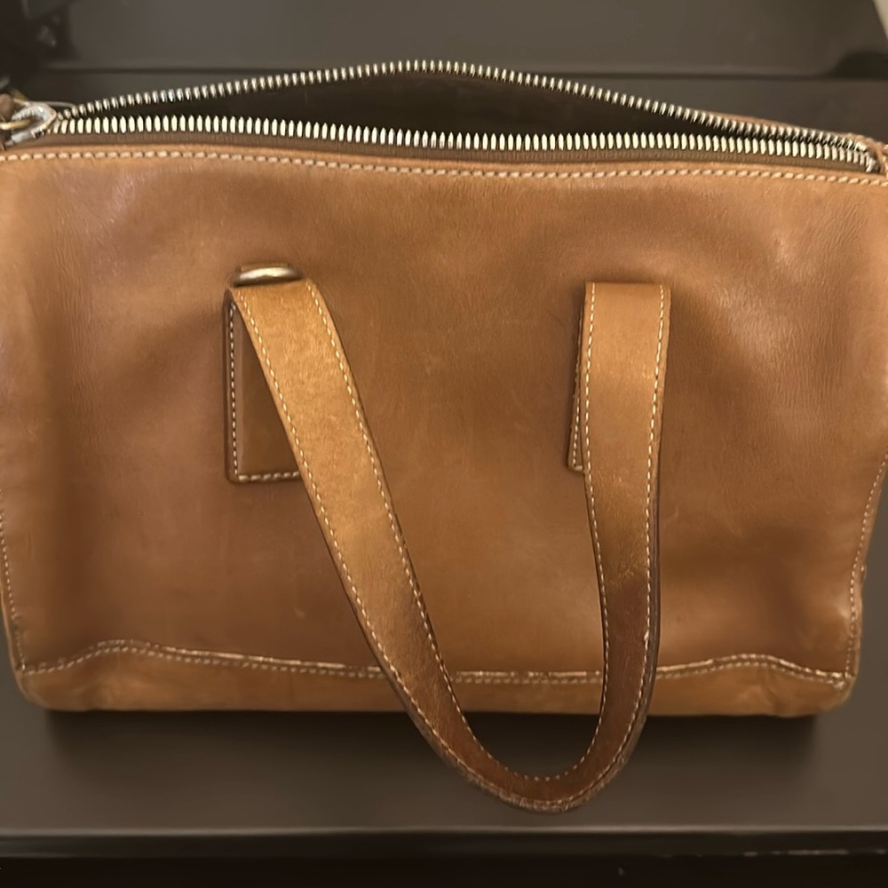 Women’s coach bag
